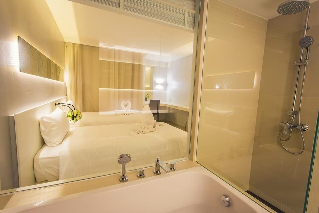 Crystal Hotel Hat Yai Exterior foto